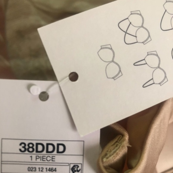 - Beautiful Auden New With Tag women’s Beige Bra Size 38DDD - Picture 5 of 5